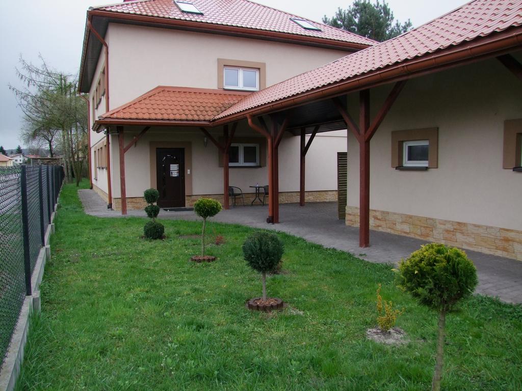 Warnenczyka 85A Bezplatny Parking, Faktura, Prywatna Lazienka, Klimatyzacja Rzeszów Exteriör bild