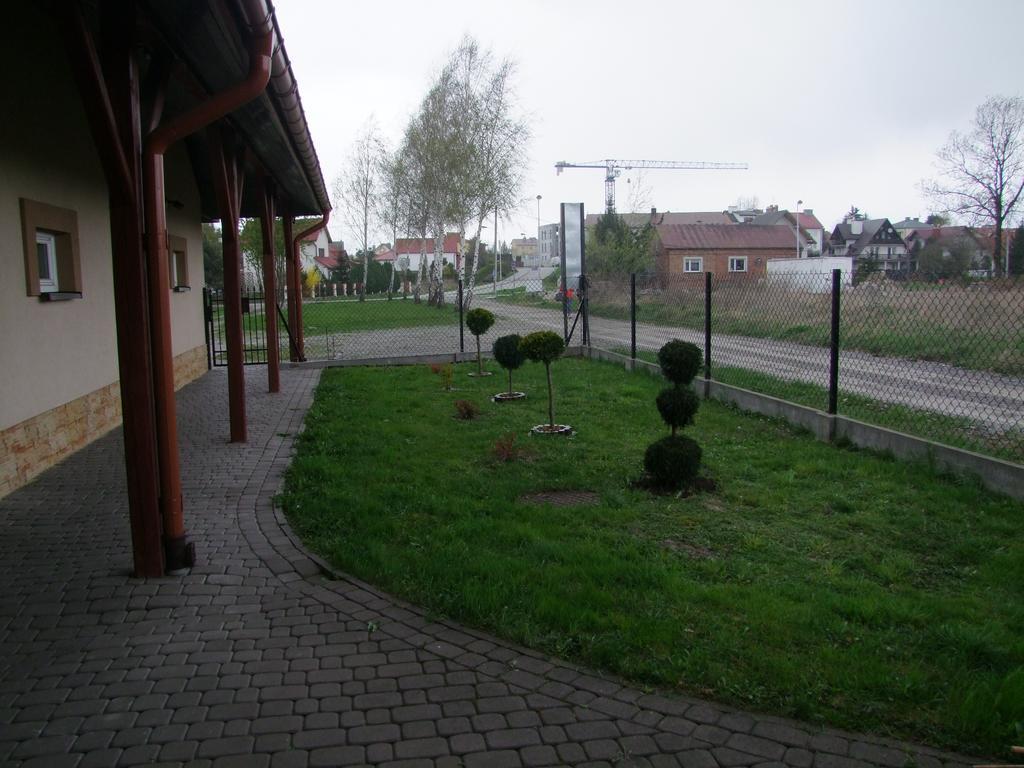 Warnenczyka 85A Bezplatny Parking, Faktura, Prywatna Lazienka, Klimatyzacja Rzeszów Exteriör bild