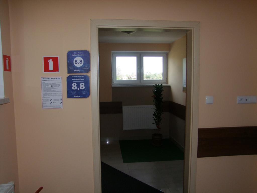 Warnenczyka 85A Bezplatny Parking, Faktura, Prywatna Lazienka, Klimatyzacja Rzeszów Exteriör bild